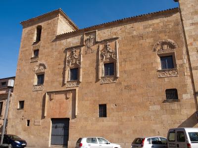 Plateresque façade of the Casa de los Abarca, home of the Museo de Salamanca
