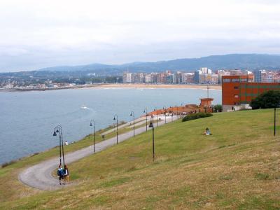 View over the bay and San Lorenzo beach of Gijón from the Cimadevilla headland