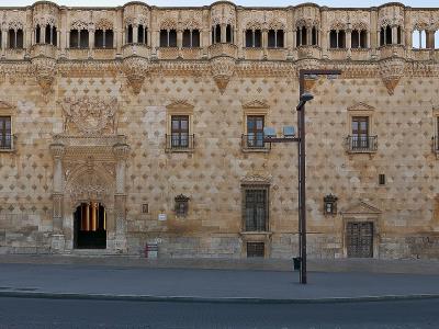 Palacio del Infantado, Guadalajara. Fachada principal