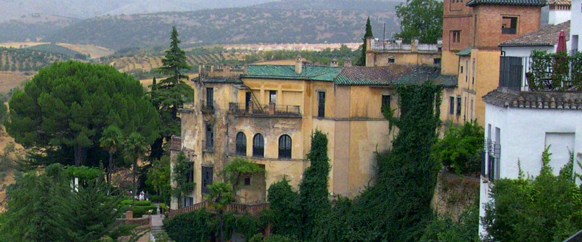 Casa del Rey Moro and its hanging gardens above the Ronda gorge