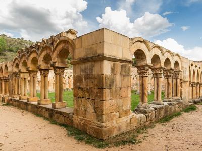 The interlaced arches of the San Juan de Duero cloister in Soria