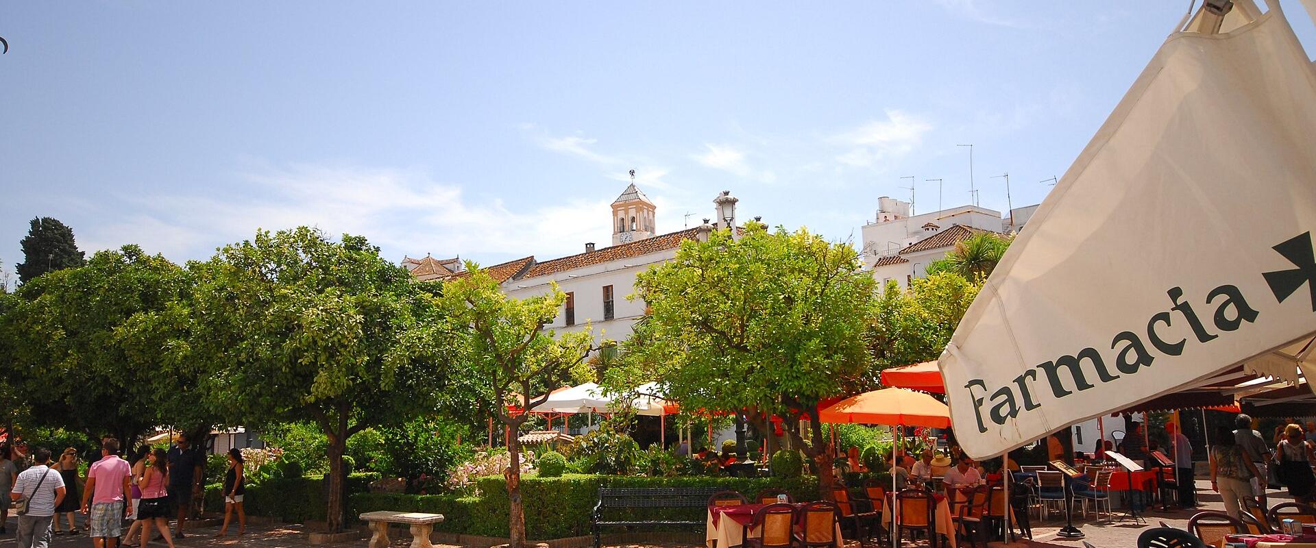 Plaza de los Naranjos (Orange Square)