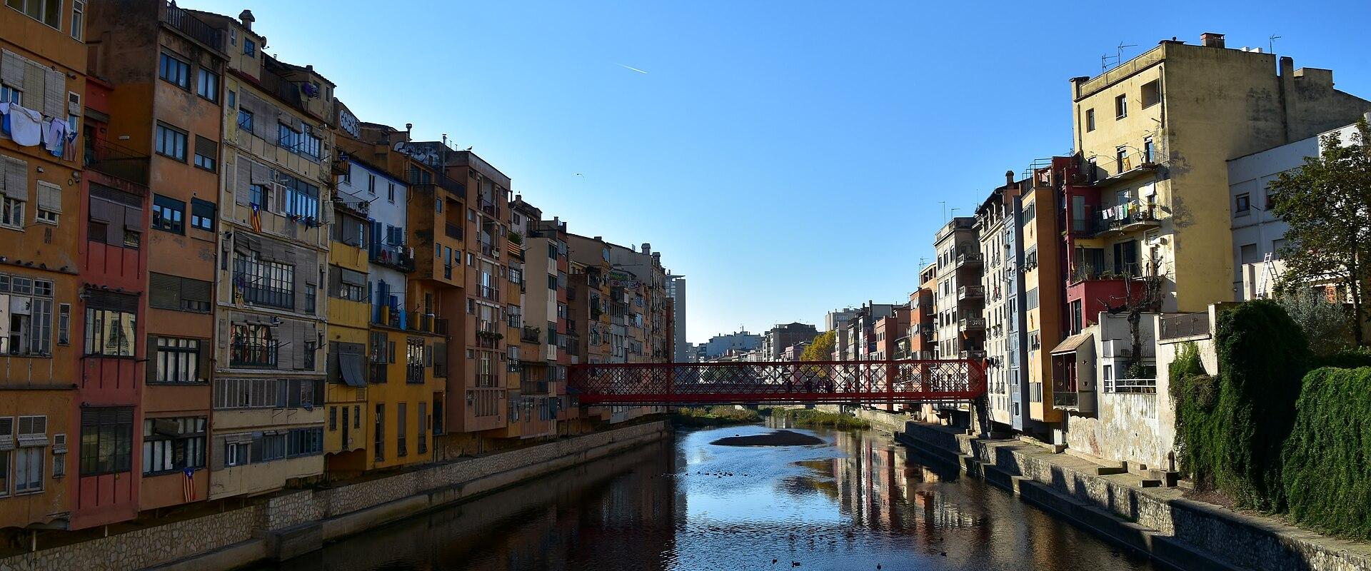 Onyar River Houses