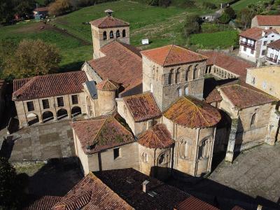 The Romanesque Collegiate Church of Santa Juliana among the rooftops of Santillana del Mar