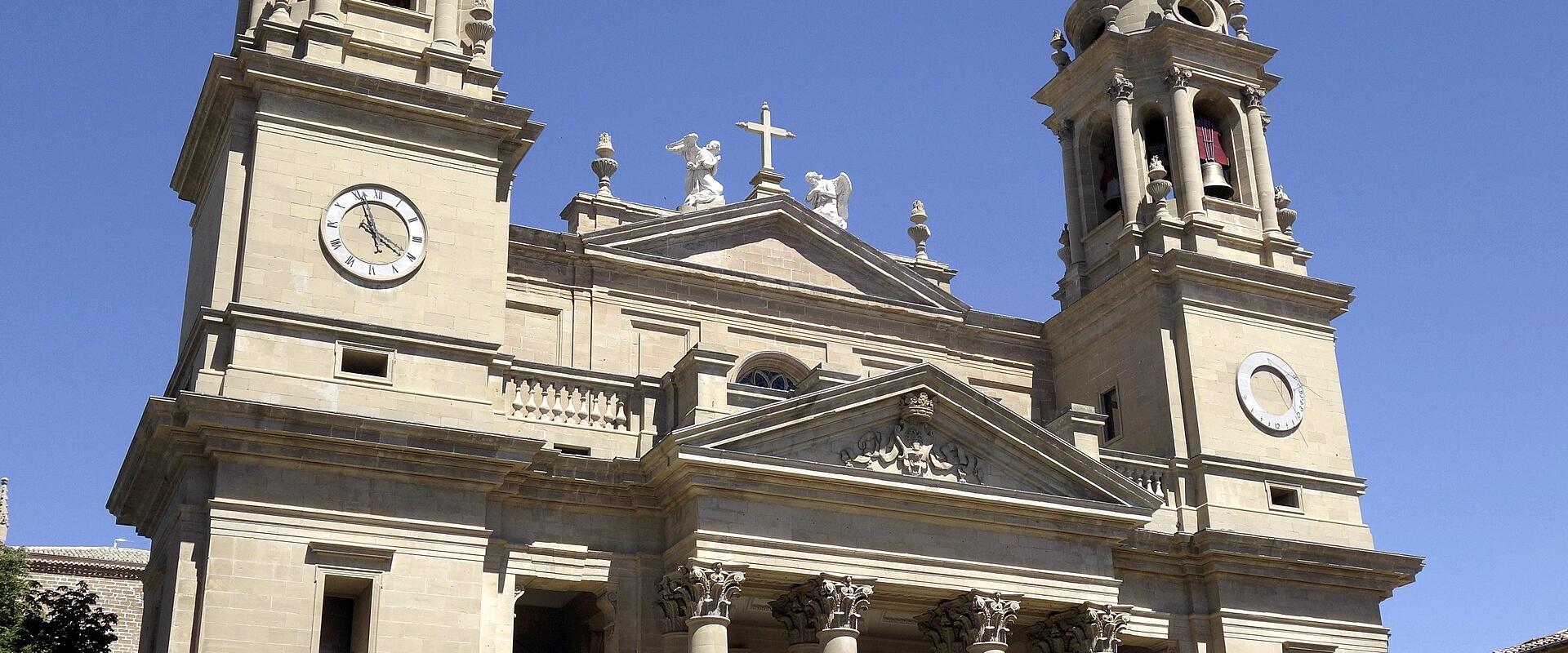 The neoclassical twin-towered facade of Pamplona Cathedral