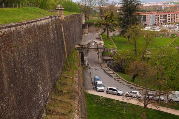 City Walls (La Mura)
